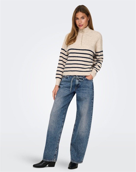 ONLGianna Straight Jeans - Light Blue Denim 